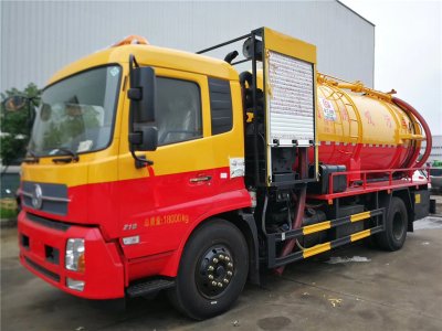 東風(fēng)天錦14方清洗吸污車[帶副發(fā)動機(jī)]